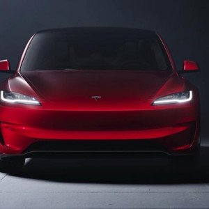  Tesla Model 3 2024 Performance Devant 2