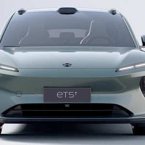  Nio Et5 Touring Devant 2