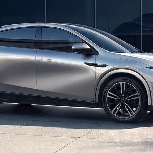  Xpeng G6 Côté