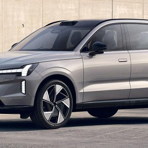  Volvo Ex90 Devant1