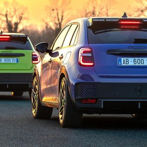  Fiat Abarth 600e Arrière 2