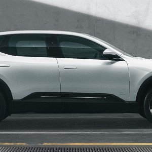  Polestar 3 Côté
