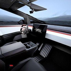  Tesla Cybertruck Interior 1