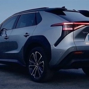  Toyota Bz4x Arrière
