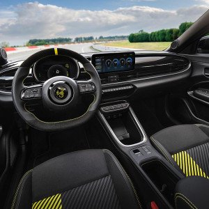  Fiat Abarth 600et Intérieur 1
