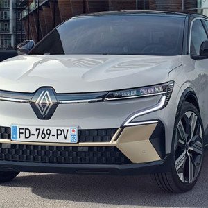  Renault Megane E Tech Electric Devant
