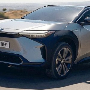  Toyota Bz4x Devant