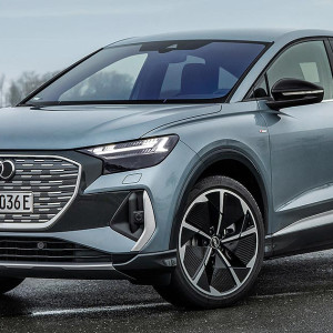  Audi Q4 Sportback E Tron 2023 أمامي 1