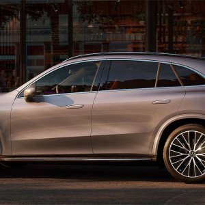  Mercedes Benz Glc Lado