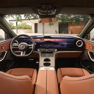  Mercedes Benz Glc Interior 1