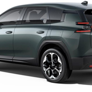  Citroen C5 Aircross 2025 خلفي1